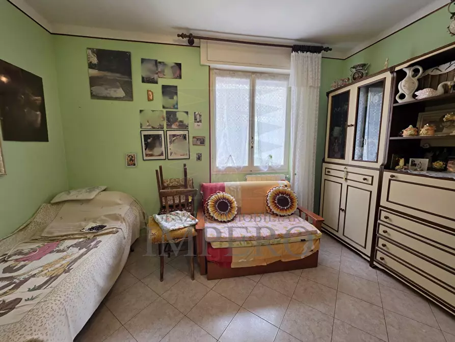 Immagine 3 di Trilocale in vendita  in Corso Limone Piemonte 122A a Ventimiglia