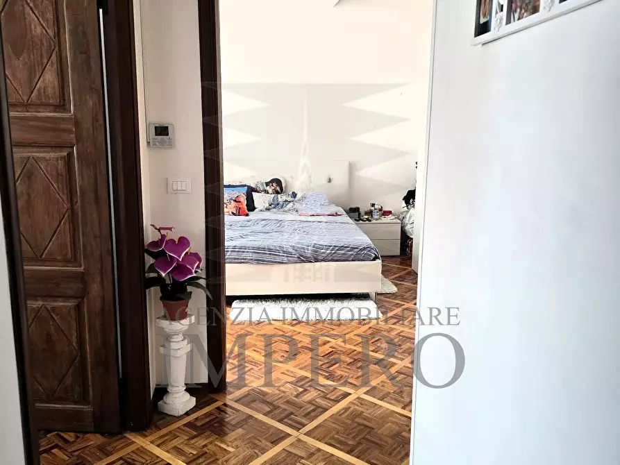 Immagine 7 di Pentalocale in vendita  in Via Roma 36/A a Ventimiglia