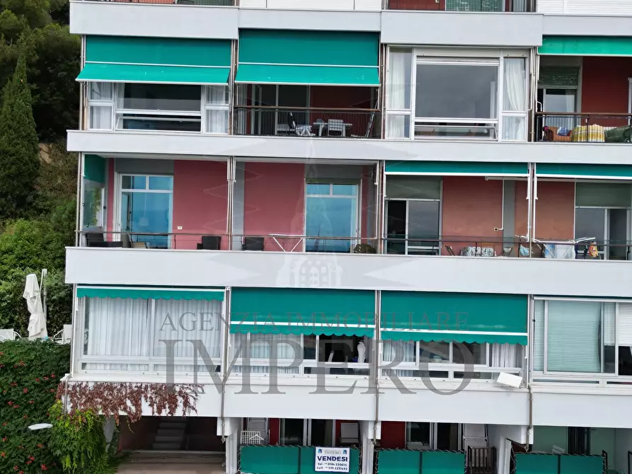 Immagine 5 di Bilocale in vendita  in Corso Guglielmo Marconi 169 a San Remo