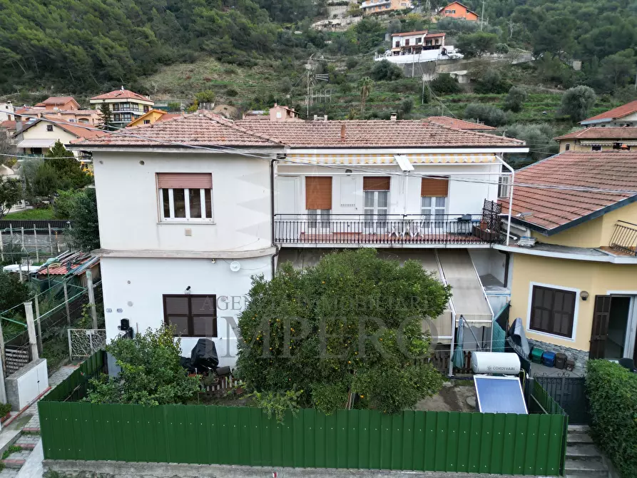 Immagine 30 di Trilocale in vendita  in Via de Amicis 16 a Ventimiglia