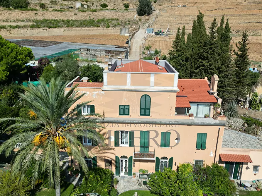 Immagine 1 di Porzione di casa in vendita  in Via alle Ville 50 a Ventimiglia