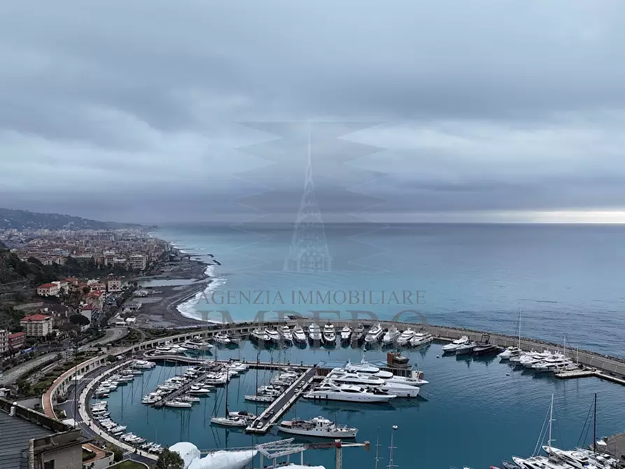 Immagine 13 di Villa in vendita  in Corso G. Verdi 16 a Ventimiglia