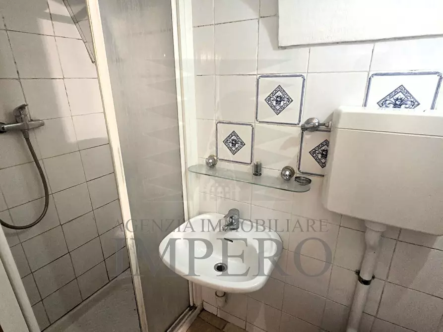 Immagine 21 di Pentalocale in vendita  in Via Case Palanchi 9 a Ventimiglia