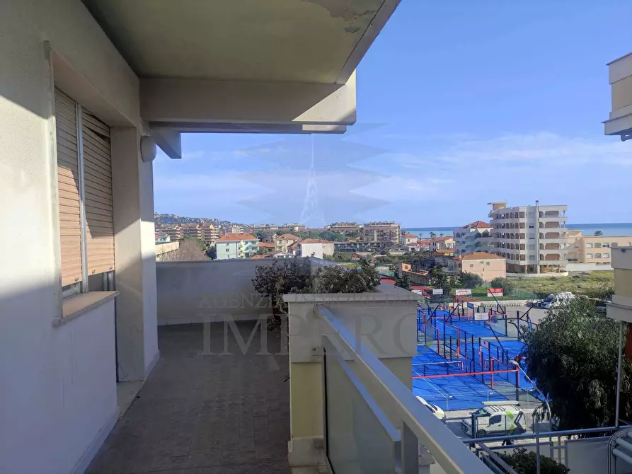 Immagine 15 di Trilocale in vendita  in Via Cornelio Tacito 18 a Ventimiglia