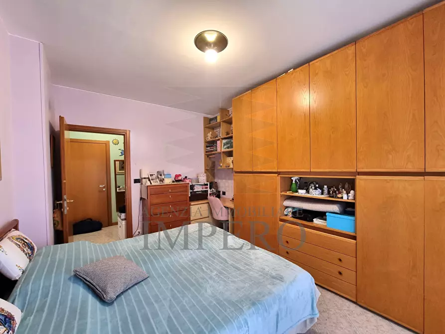 Immagine 5 di Trilocale in vendita  in Passeggiata Cavallotti 3 a Ventimiglia