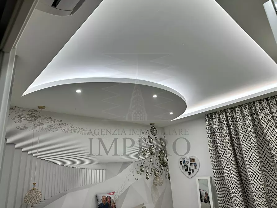 Immagine 13 di Porzione di casa in vendita  in Corso Limone Piemonte 10 a Ventimiglia