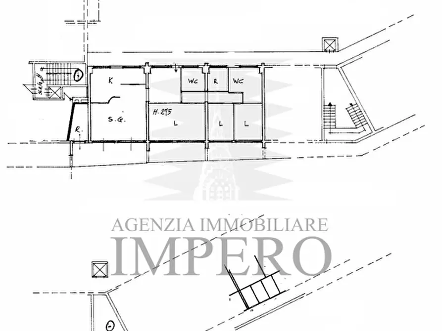 Immagine 10 di Pentalocale in vendita  in Lungomare Varaldo 67 a Ventimiglia