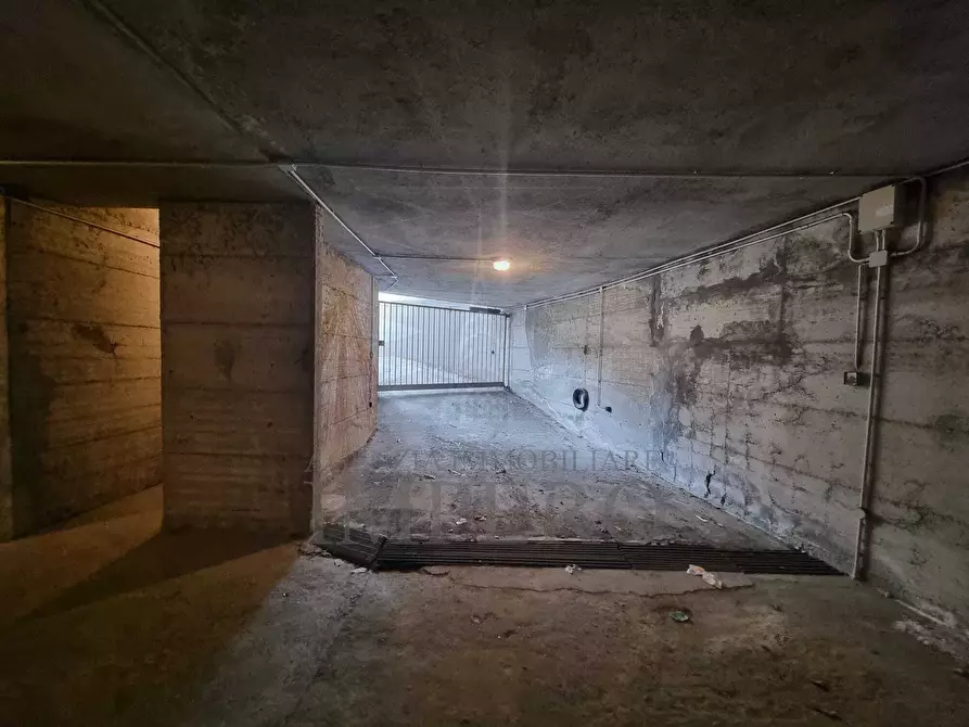 Immagine 8 di Garage in vendita  in Via Asse 85 a Ventimiglia