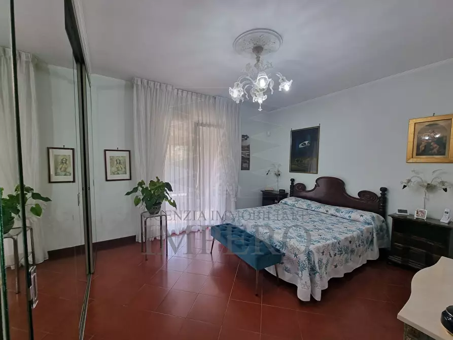 Immagine 40 di Villa in vendita  in Via Gallardi 63 a Ventimiglia