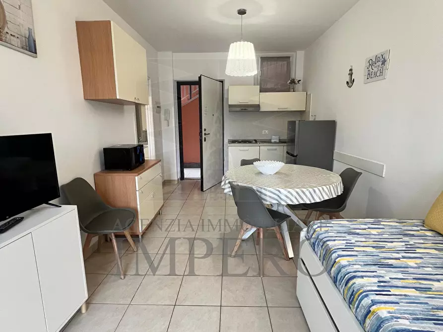 Immagine 25 di Bilocale in vendita  in Via degli Amici 19 a Bordighera