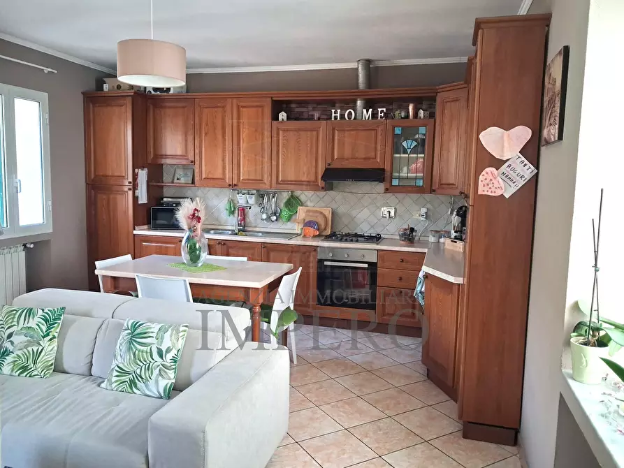 Immagine 7 di Trilocale in vendita  in Salita al Forno 19 a Ventimiglia