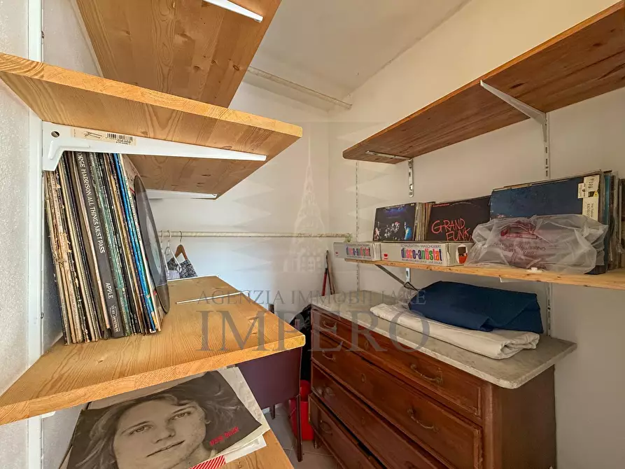 Immagine 11 di Villa in vendita  in Via Alba 45 a Bordighera