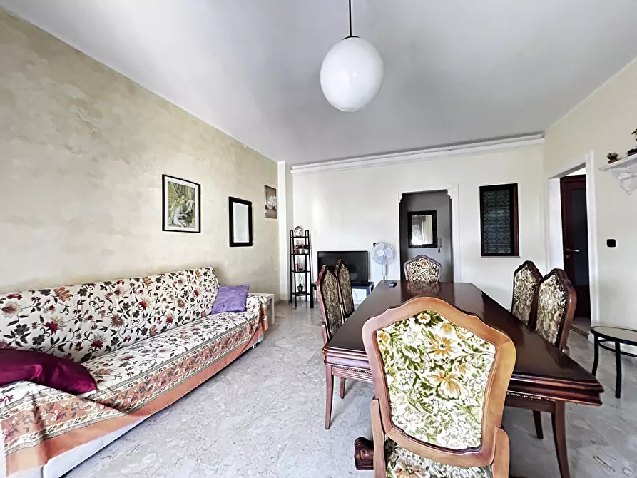 Immagine 5 di Pentalocale in affitto  in Viale Maiella 23/A a Francavilla Al Mare