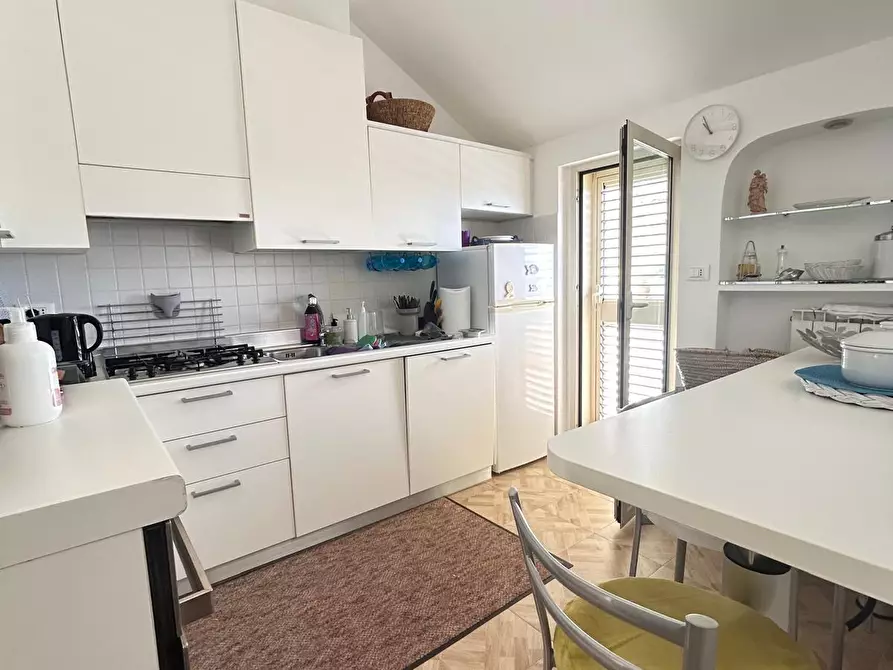 Immagine 1 di Quadrilocale in affitto  a Francavilla Al Mare