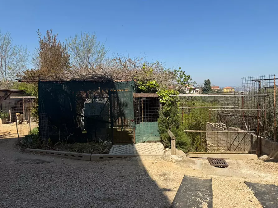 Immagine 60 di Casa indipendente in vendita  in VIALE MAIELLA a Chieti