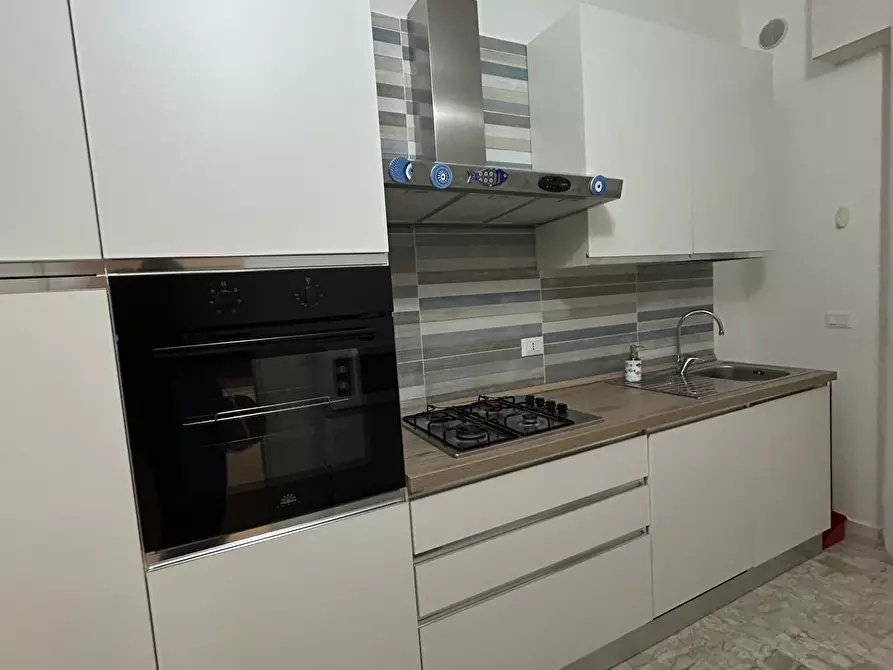 Immagine 3 di Quadrilocale in affitto  in Viale Maiella 23/A a Francavilla Al Mare