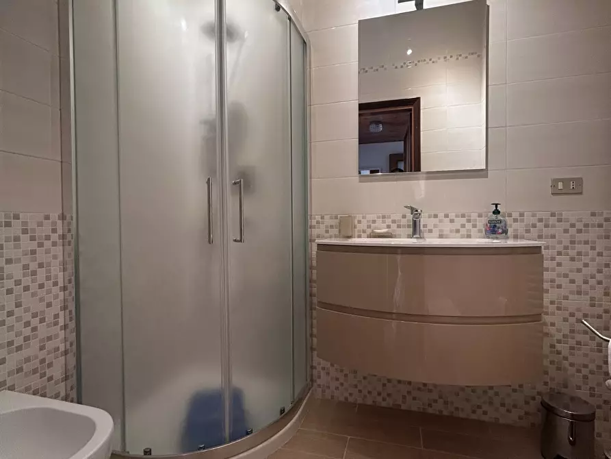 Immagine 13 di Trilocale in affitto  a Francavilla Al Mare