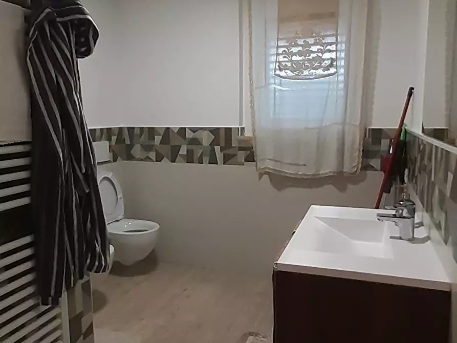 Immagine 7 di Quadrilocale in affitto  a Torrevecchia Teatina