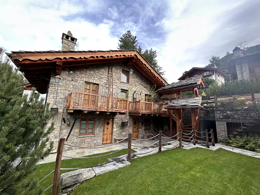 Immagine 16 di Baita in affitto  a Courmayeur