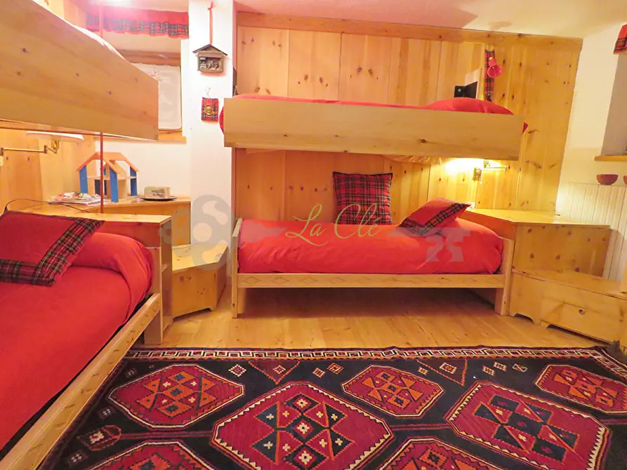 Immagine 13 di Quadrilocale in affitto  in Via Hermitage 2 a Courmayeur