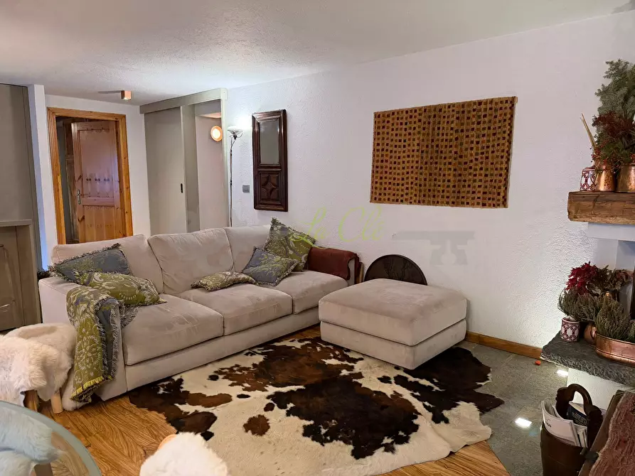 Immagine 6 di Trilocale in vendita  a Courmayeur