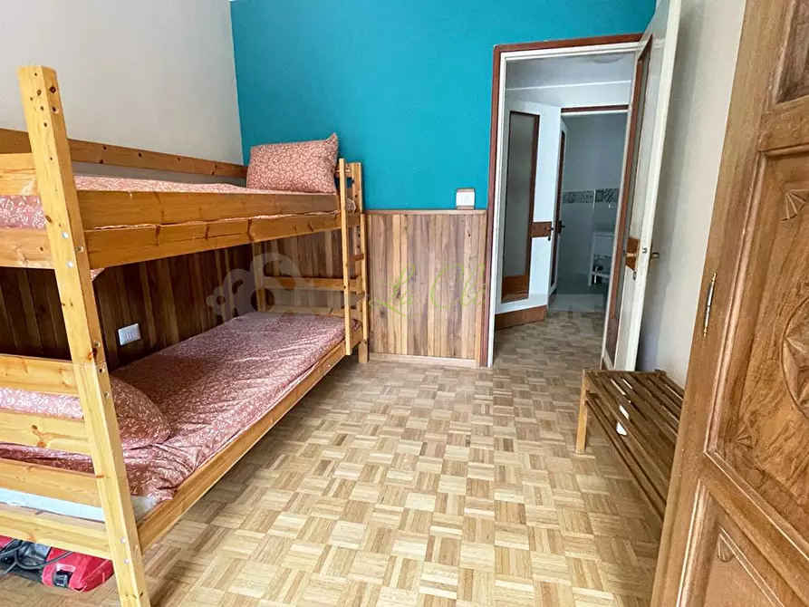 Immagine 6 di Trilocale in affitto  a Courmayeur