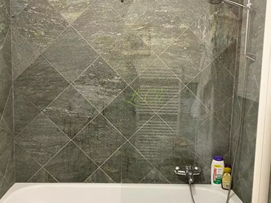 Immagine 23 di Trilocale in affitto  in Route de Pallusieux 13 a Pre'-Saint-Didier