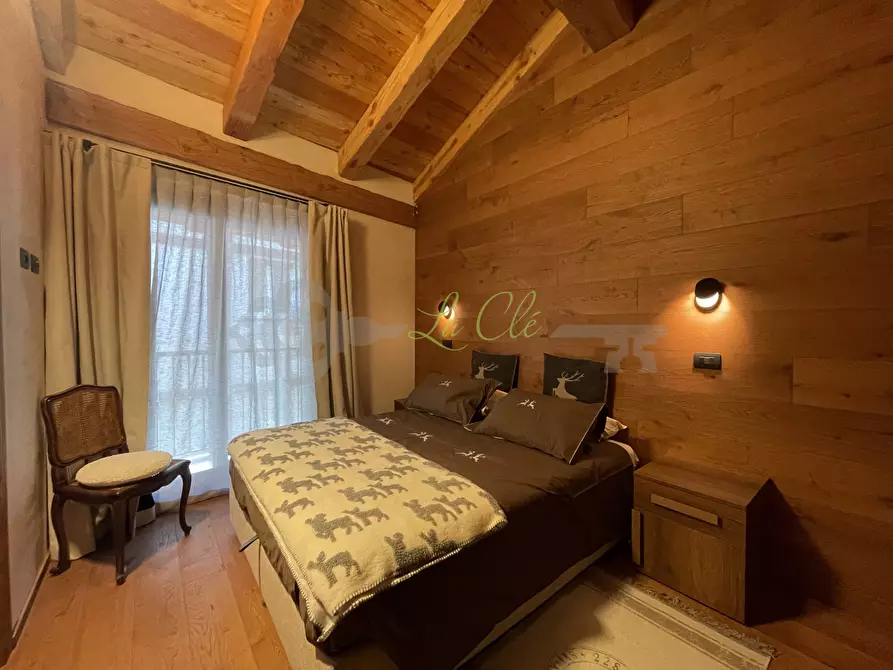 Immagine 18 di Trilocale in affitto  in Via Roma 47 a Courmayeur