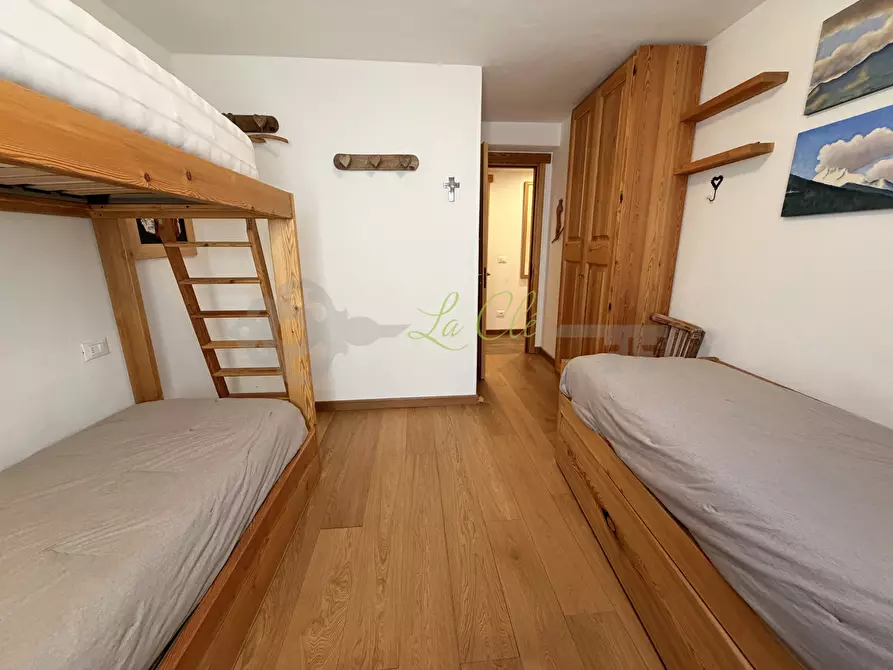 Immagine 17 di Trilocale in vendita  a Courmayeur