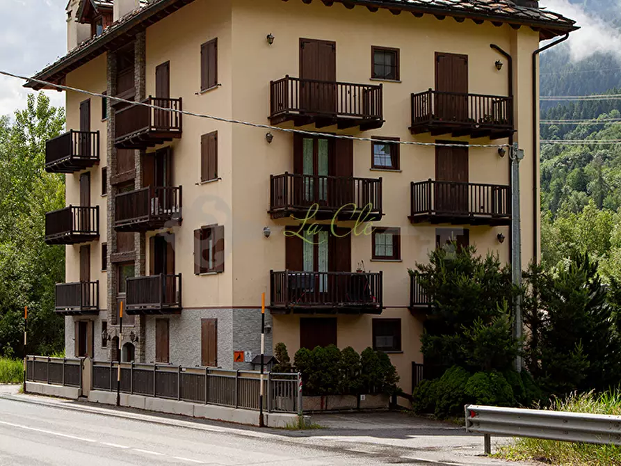 Immagine 19 di Bilocale in vendita  in Rue du Mont Blanc 2 a Morgex