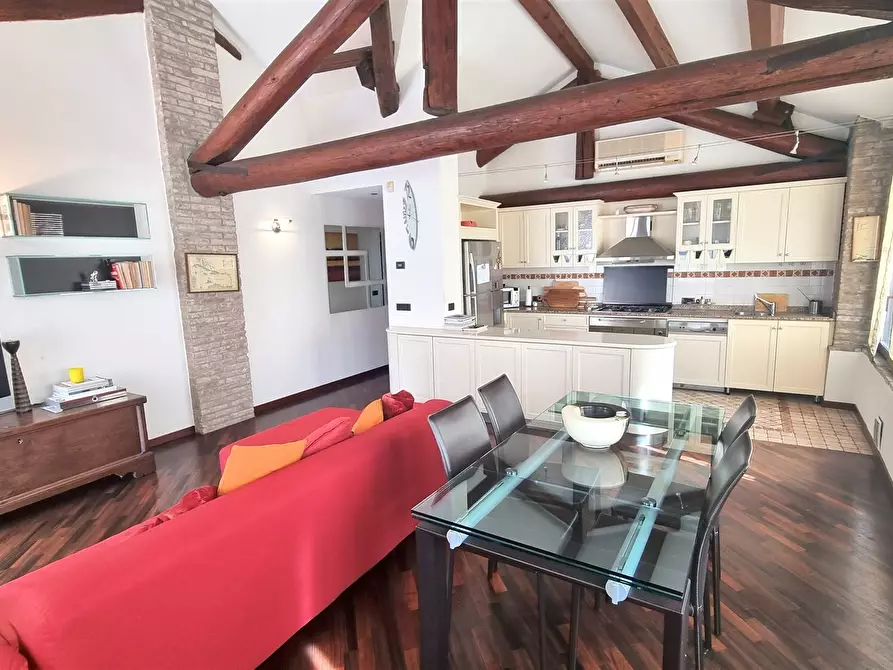 Immagine 3 di Trilocale in vendita  in Strada Bassa dei Folli 200 a Parma