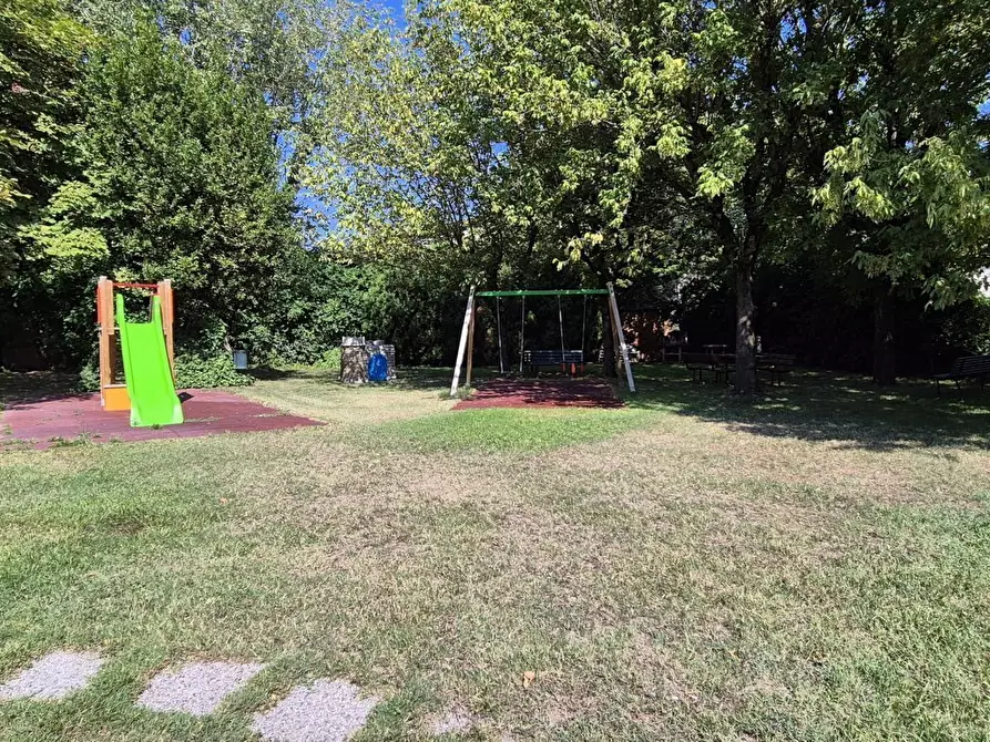 Immagine 25 di Quadrilocale in vendita  in via ruffini 75 a Modena