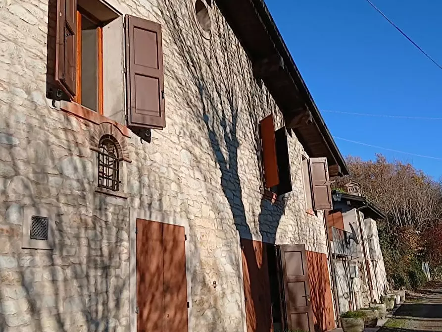 Immagine 13 di Rustico / casale in vendita  in Via I Maggio 381 a Guiglia