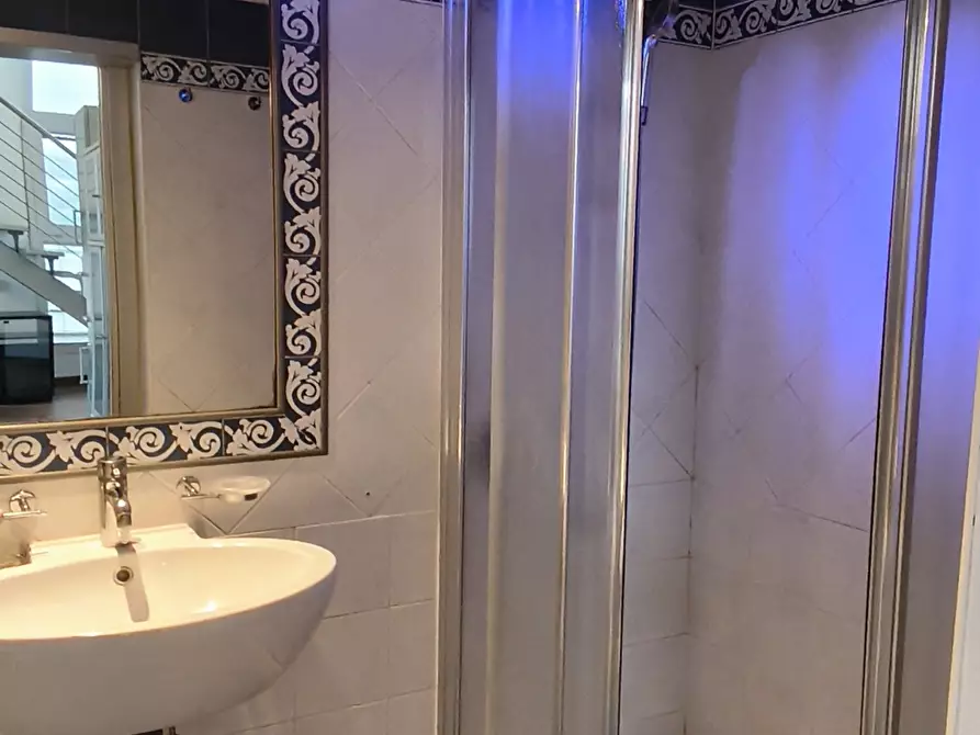 Immagine 17 di Bilocale in affitto  in Via Wiligelmo 85 a Modena