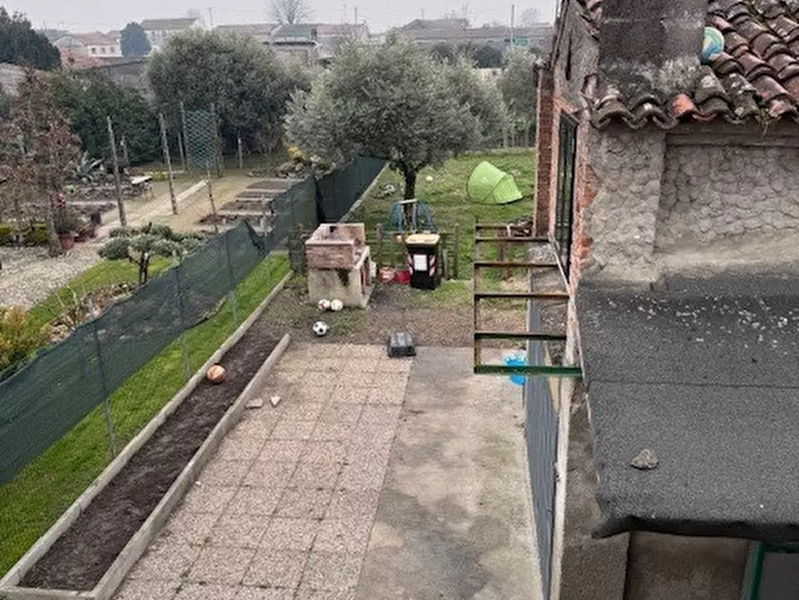 Immagine 10 di Porzione di casa in vendita  a Costa Di Rovigo