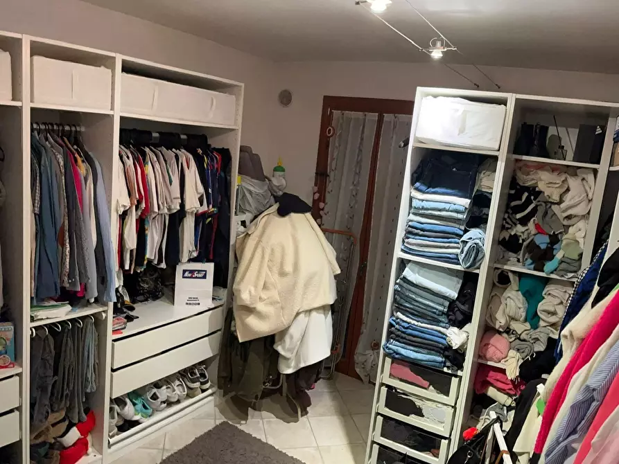 Immagine 6 di Quadrilocale in vendita  a Rovigo