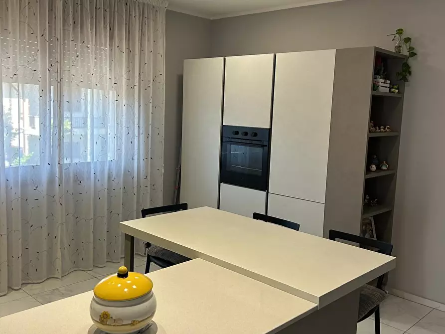 Immagine 5 di Porzione di casa in vendita  in Via Giuseppe Mazzini a Porto Viro