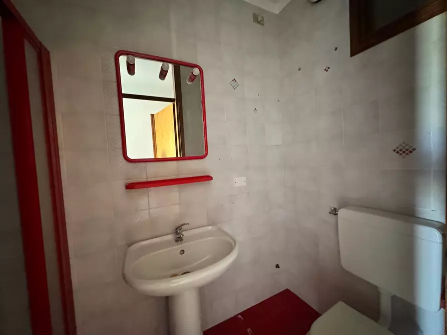 Immagine 7 di Quadrilocale in vendita  a Rovigo