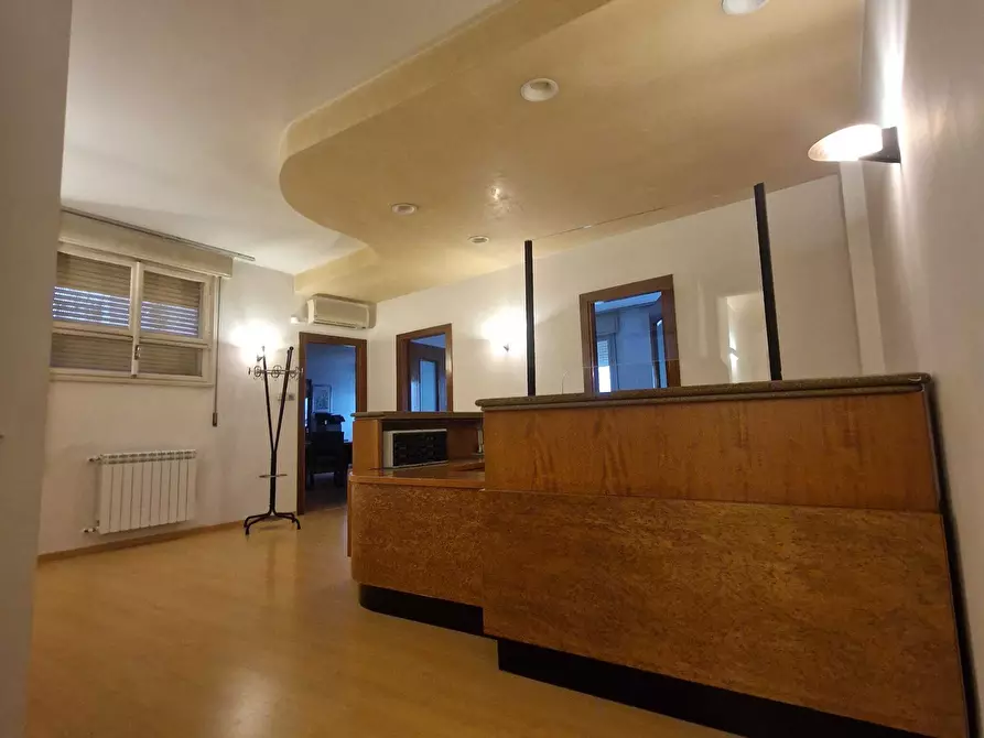 Immagine 1 di Trilocale in vendita  a Rovigo