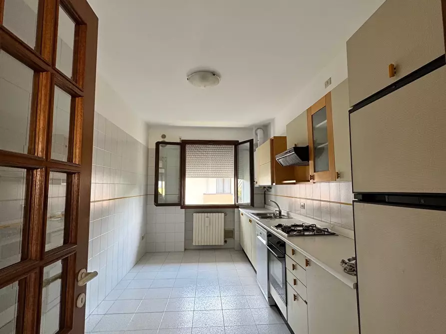 Immagine 14 di Quadrilocale in vendita  a Rovigo