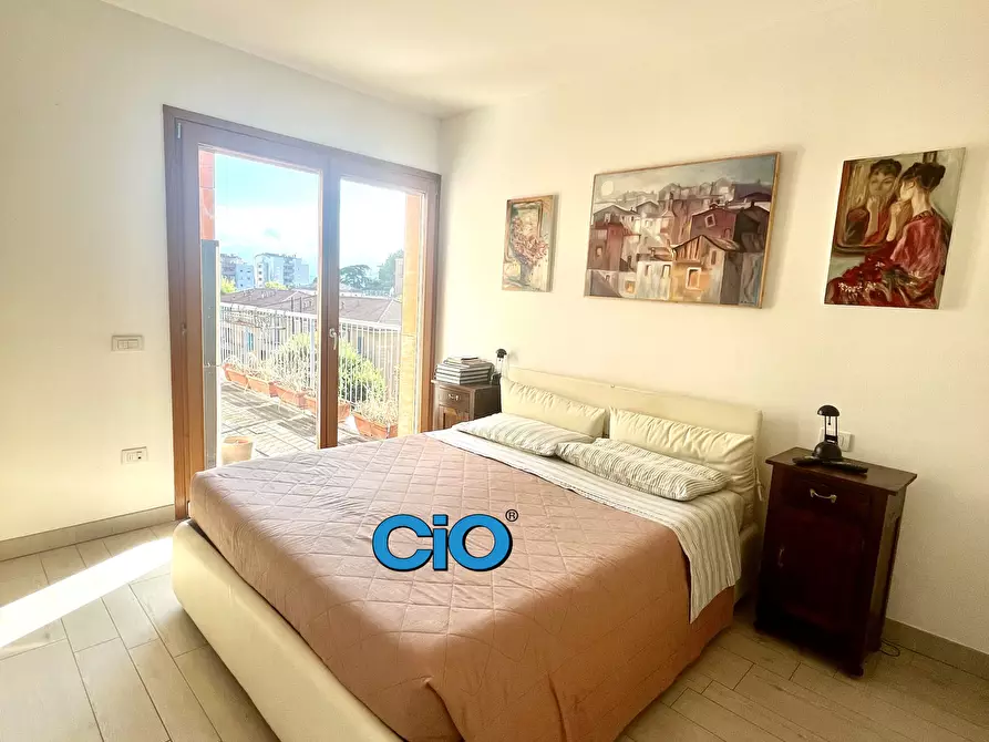 Immagine 10 di Attico in vendita  a Bologna