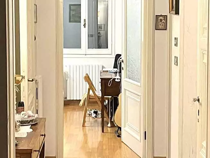 Immagine 1 di Quadrilocale in affitto  a Bologna