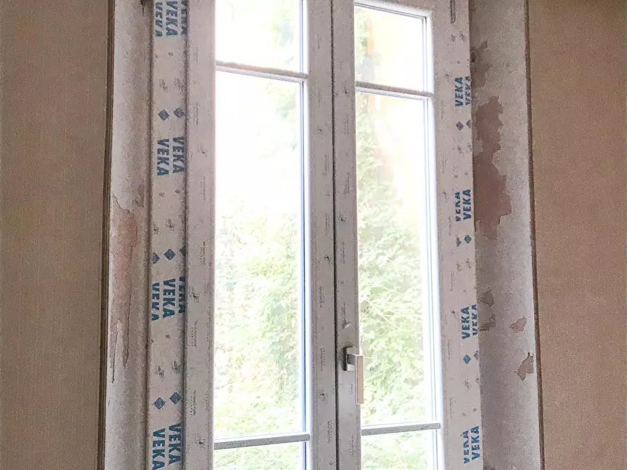 Immagine 5 di Ufficio in vendita  a Bologna