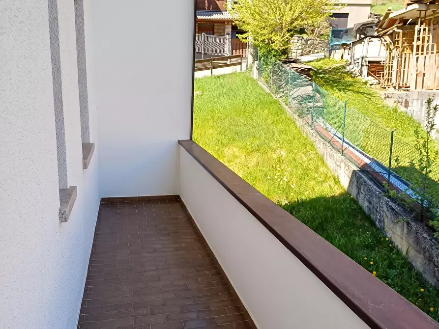 Immagine 3 di Trilocale in vendita  in Via Guglielmo Marconi a Temù
