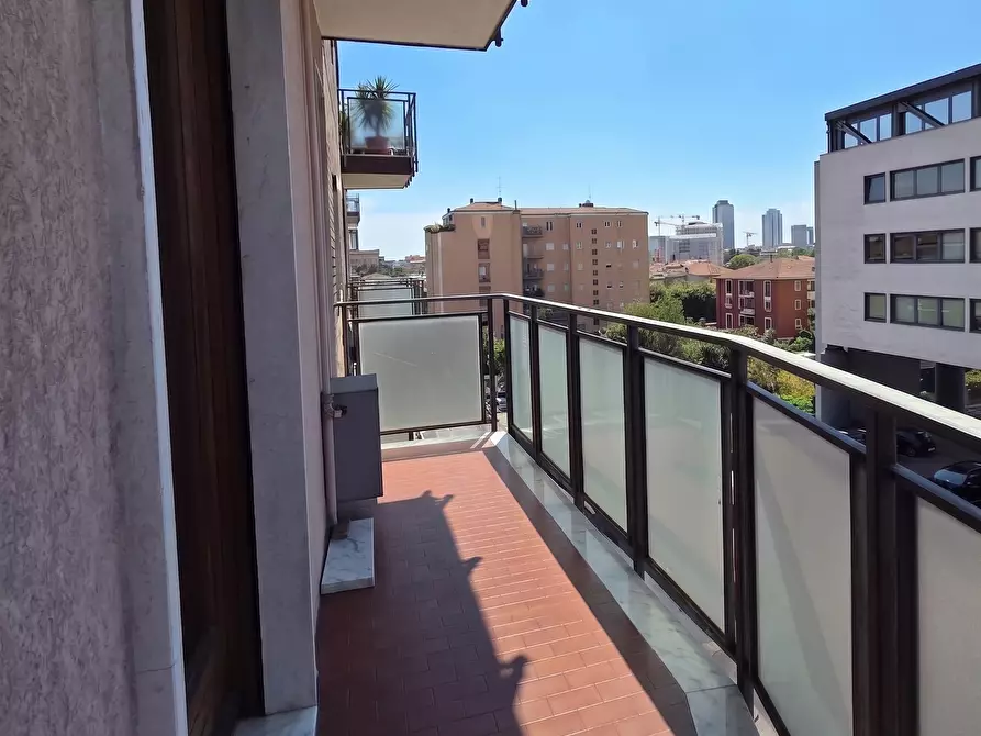 Immagine 8 di Quadrilocale in vendita  in Via XXV Aprile a Brescia