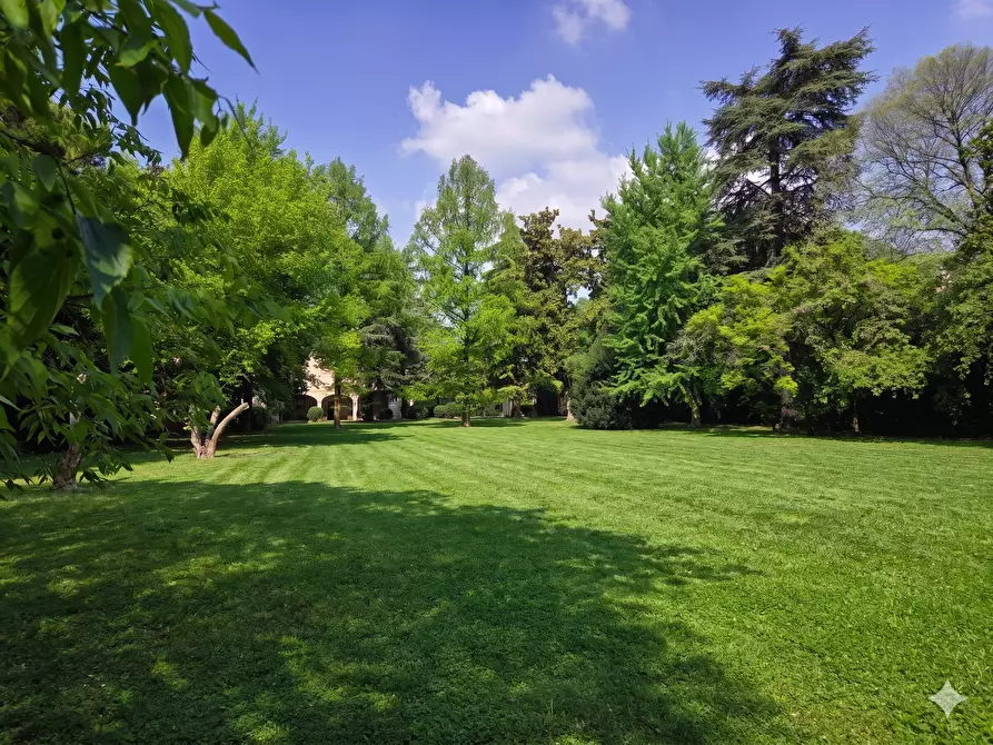 Immagine 6 di Quadrilocale in vendita  a Brescia