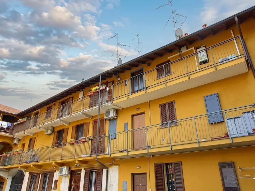 Immagine 15 di Bilocale in vendita  in Via Paolo Castelnovo a Parabiago