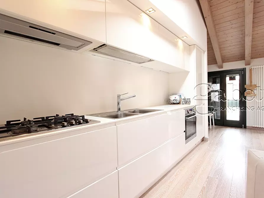 Immagine 6 di Trilocale in vendita  in piazza vittorio emanule a Nerviano