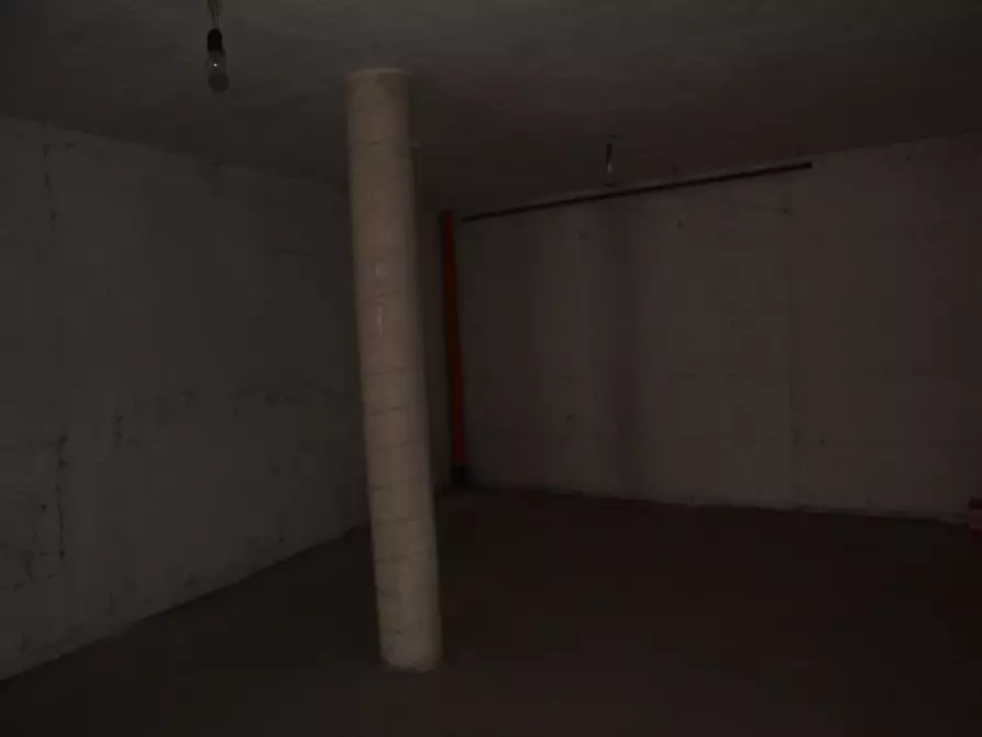 Immagine 6 di Attività commerciale in affitto  in Piazza Roma 17 a Novafeltria