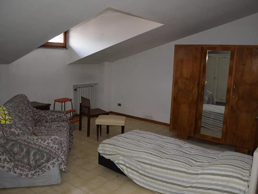 Immagine 20 di Pentalocale in vendita  in Piazza Capelli 34 a Novafeltria
